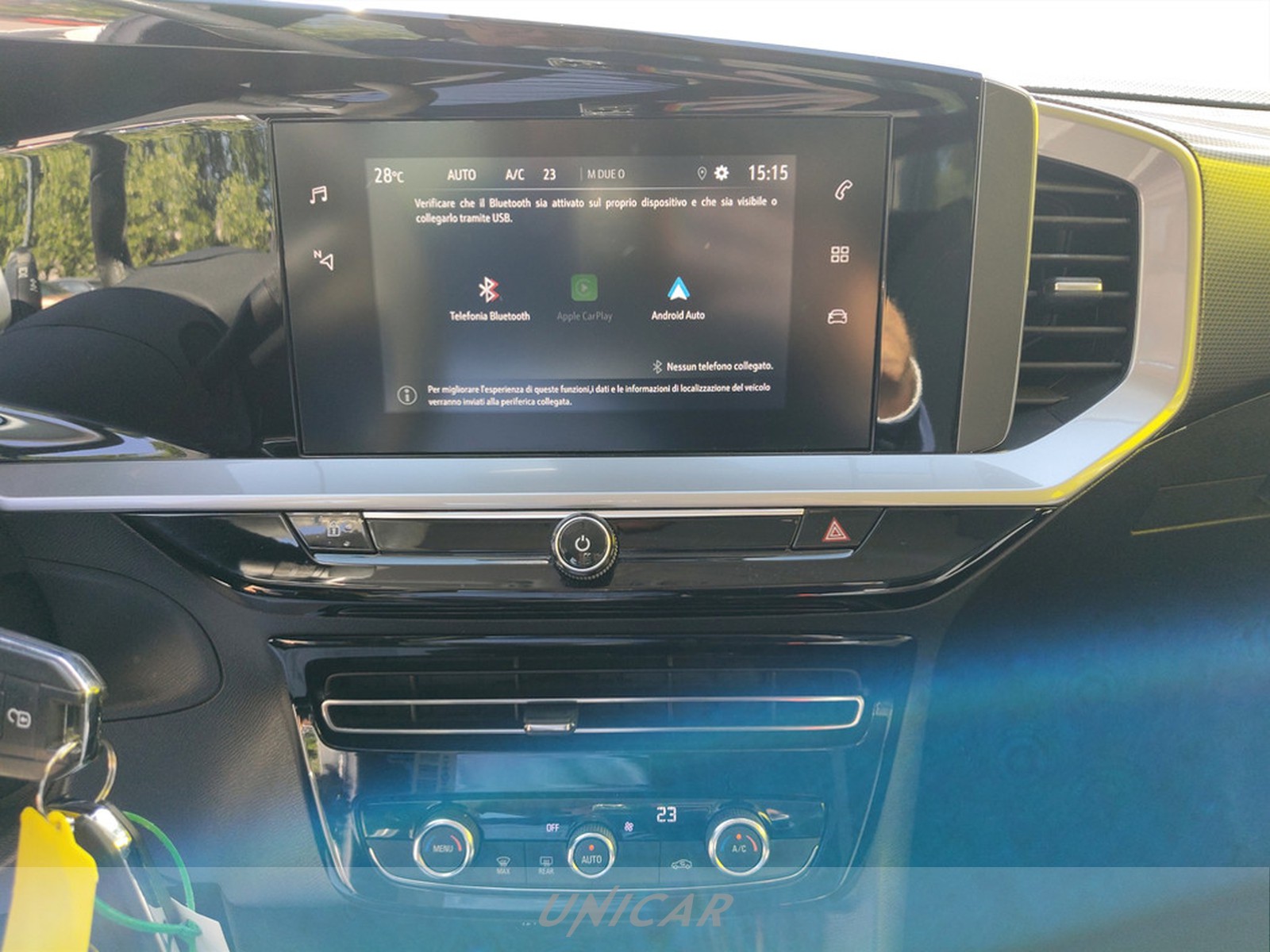 UNICAR Opel Mokka