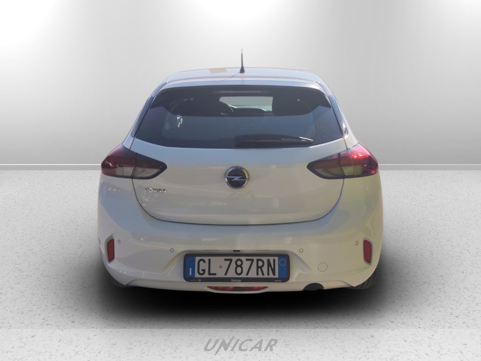 UNICAR Opel Corsa