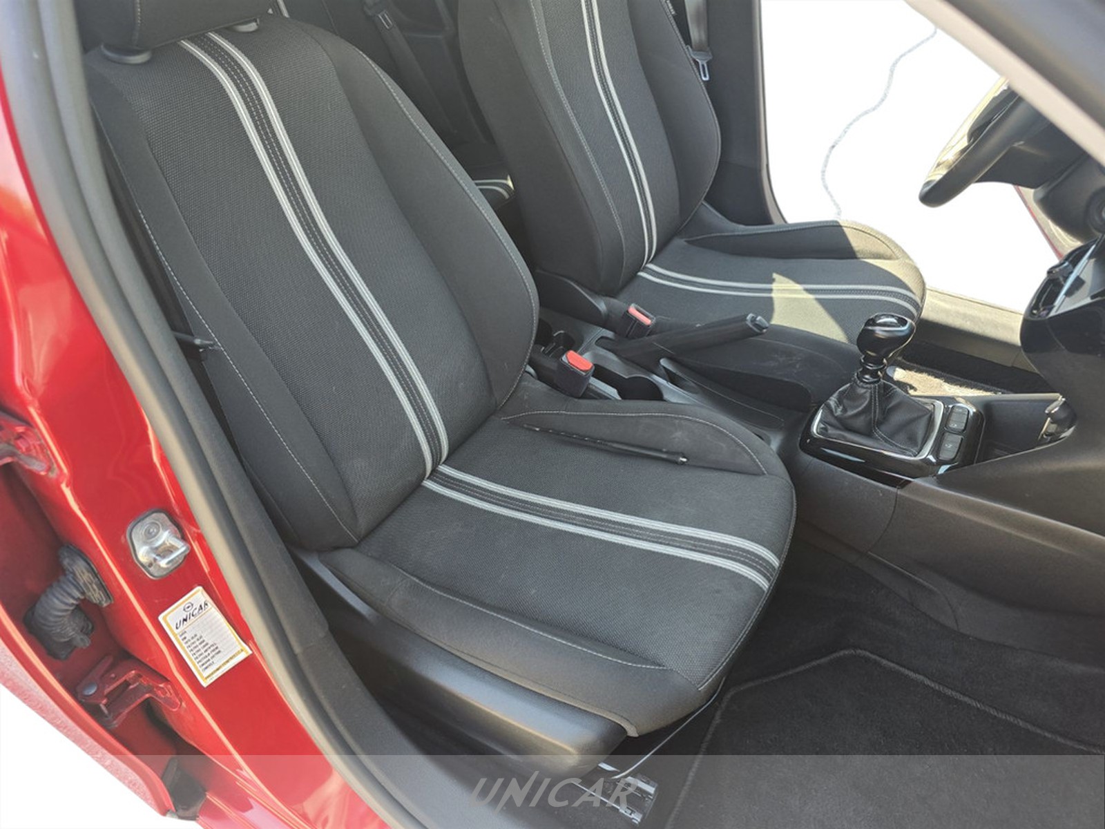 UNICAR Opel Corsa