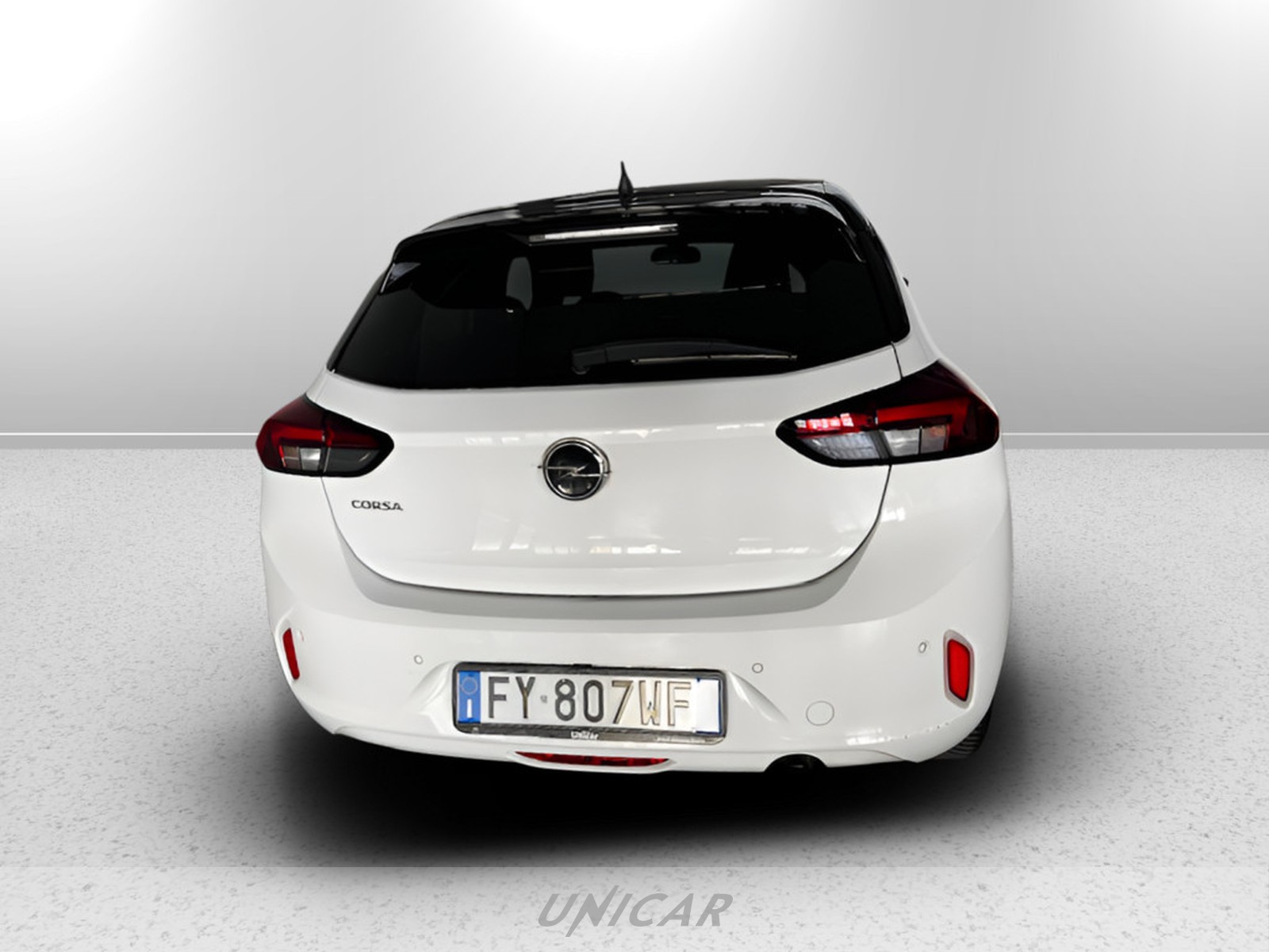 UNICAR Opel Corsa