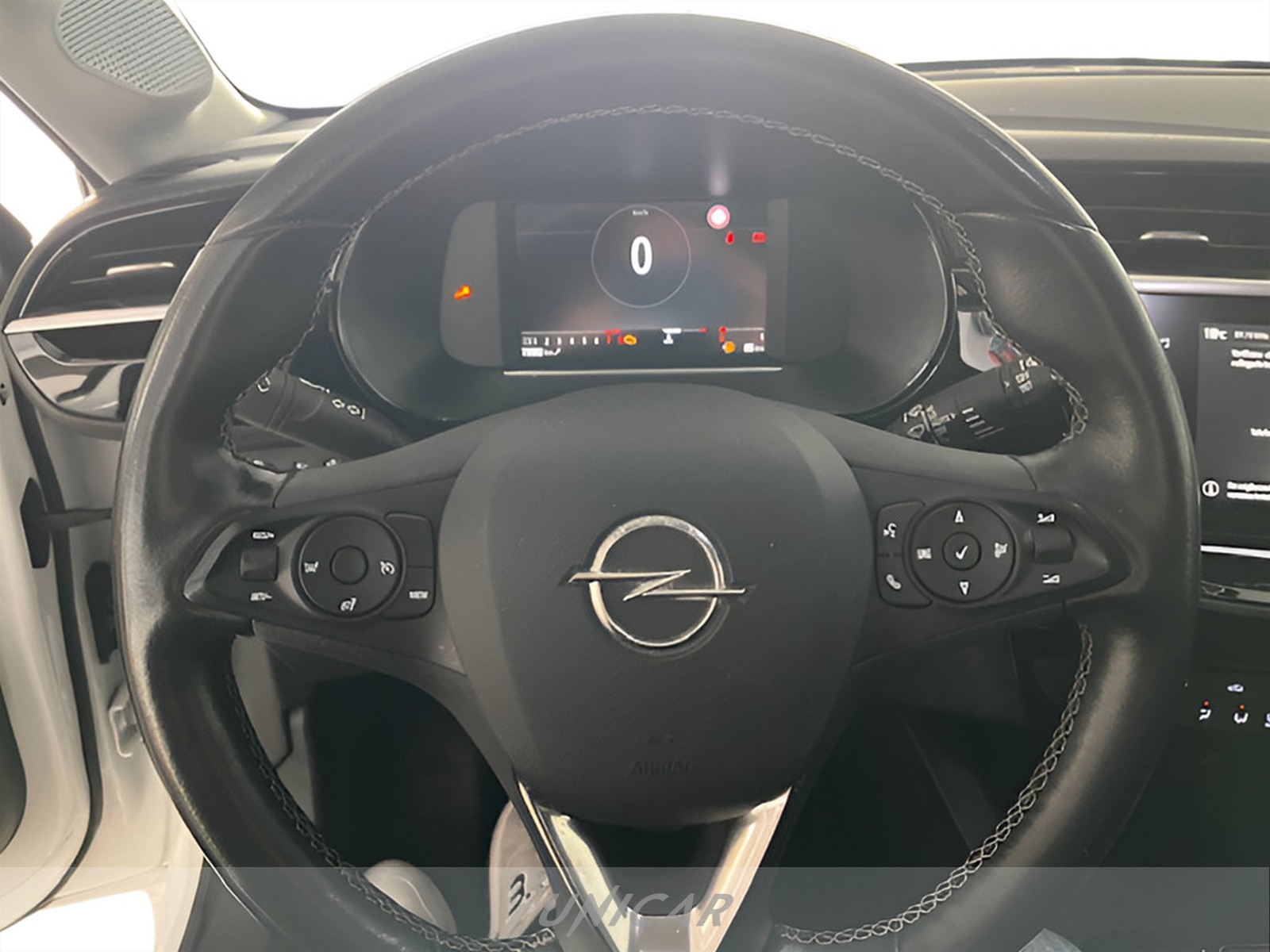 UNICAR Opel Corsa