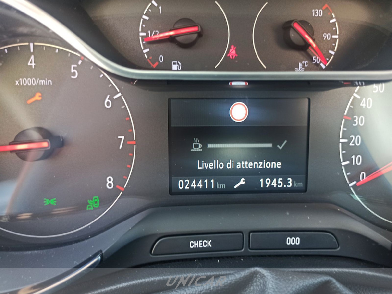 UNICAR Opel Crossland