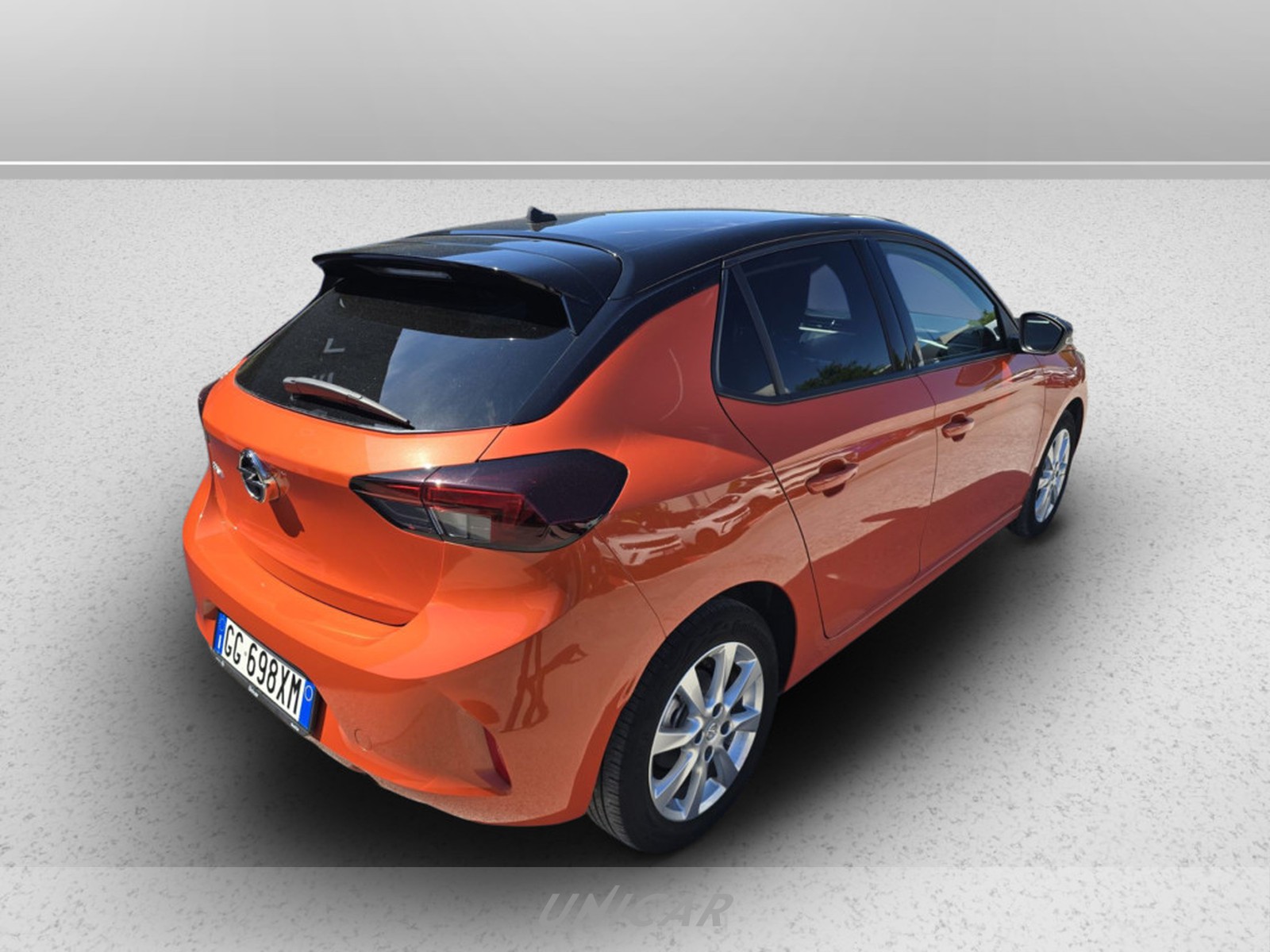 UNICAR Opel Corsa