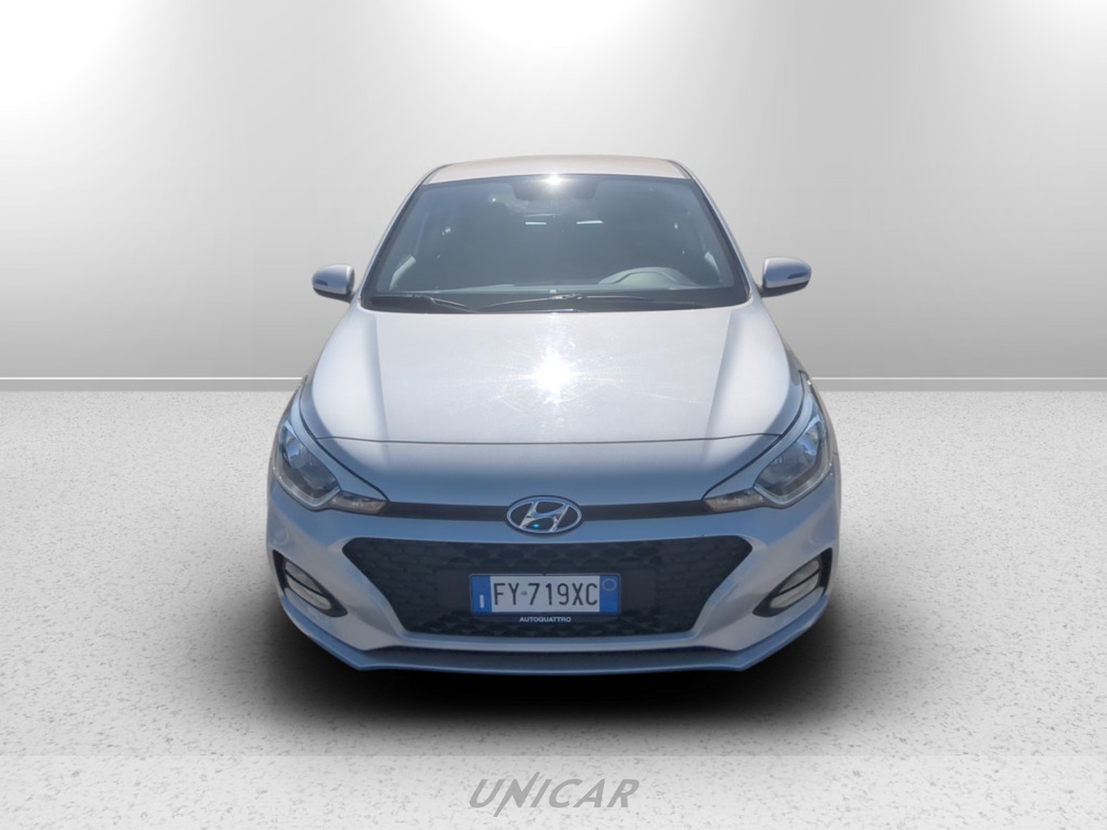 UNICAR Hyundai i20