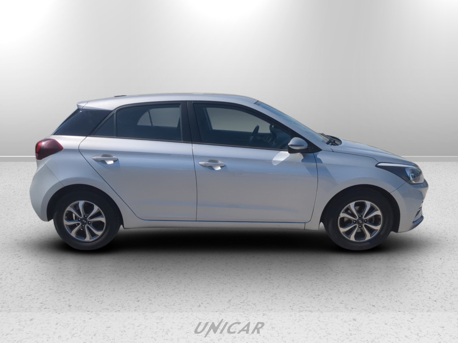 UNICAR Hyundai i20
