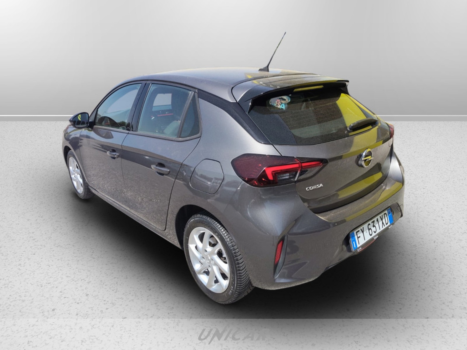 UNICAR Opel Corsa