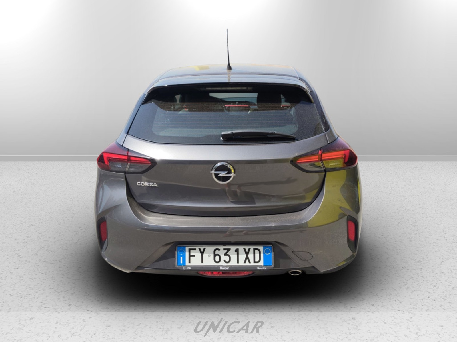 UNICAR Opel Corsa