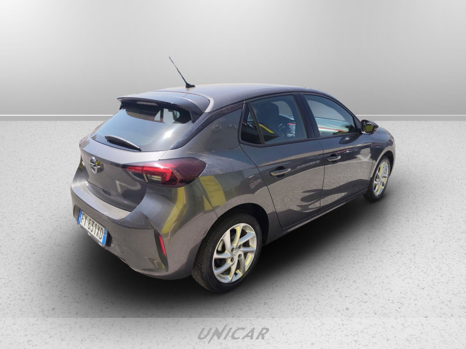 UNICAR Opel Corsa