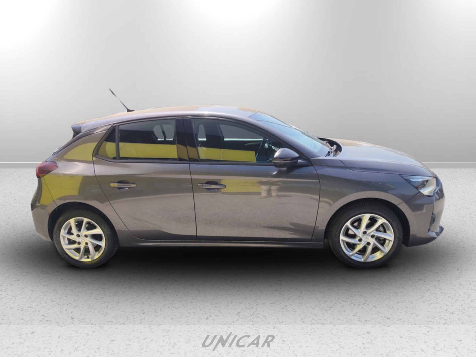 UNICAR Opel Corsa