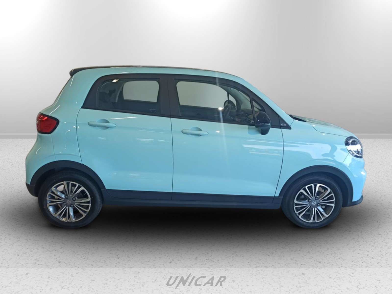 UNICAR Leapmotor T03