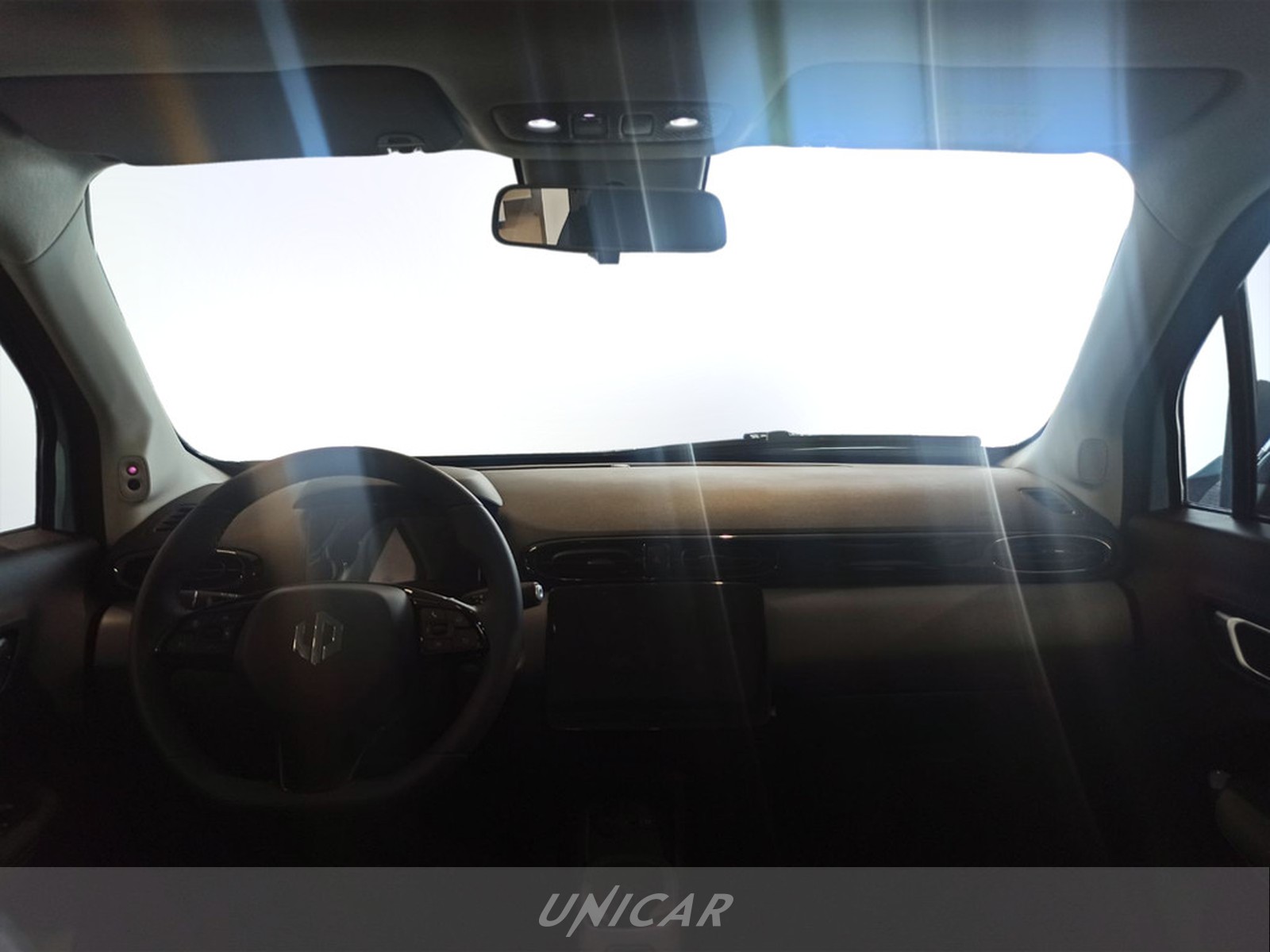 UNICAR Leapmotor T03