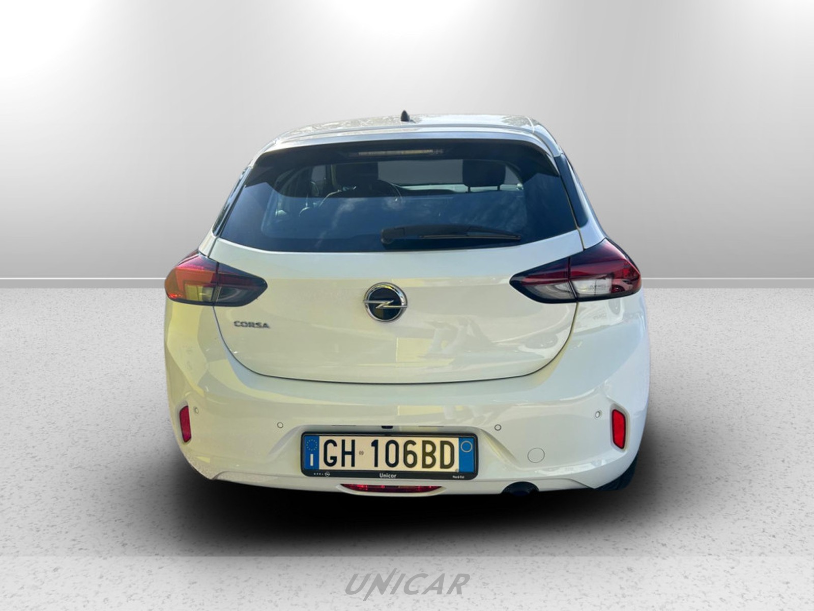 UNICAR Opel Corsa