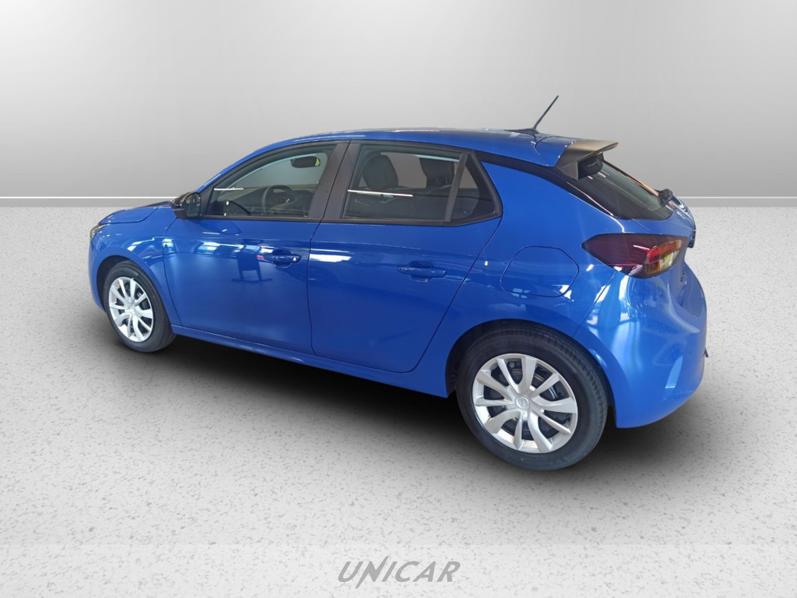 UNICAR Opel Corsa