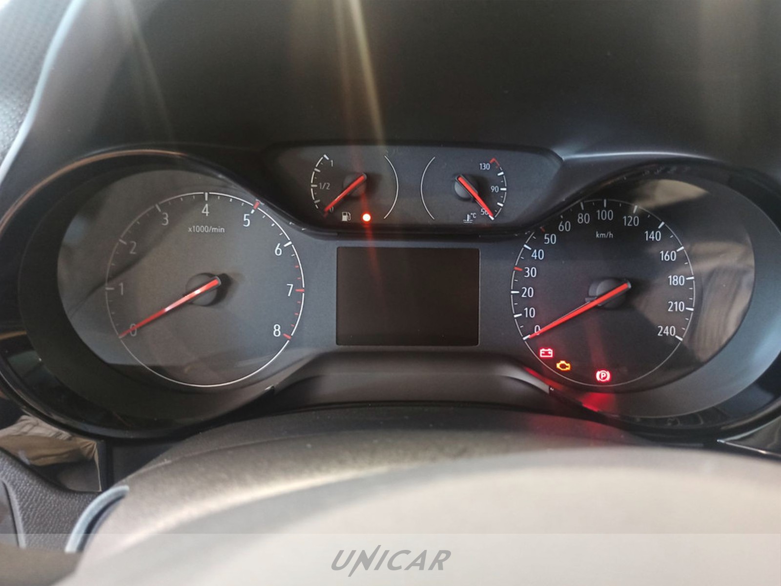 UNICAR Opel Corsa