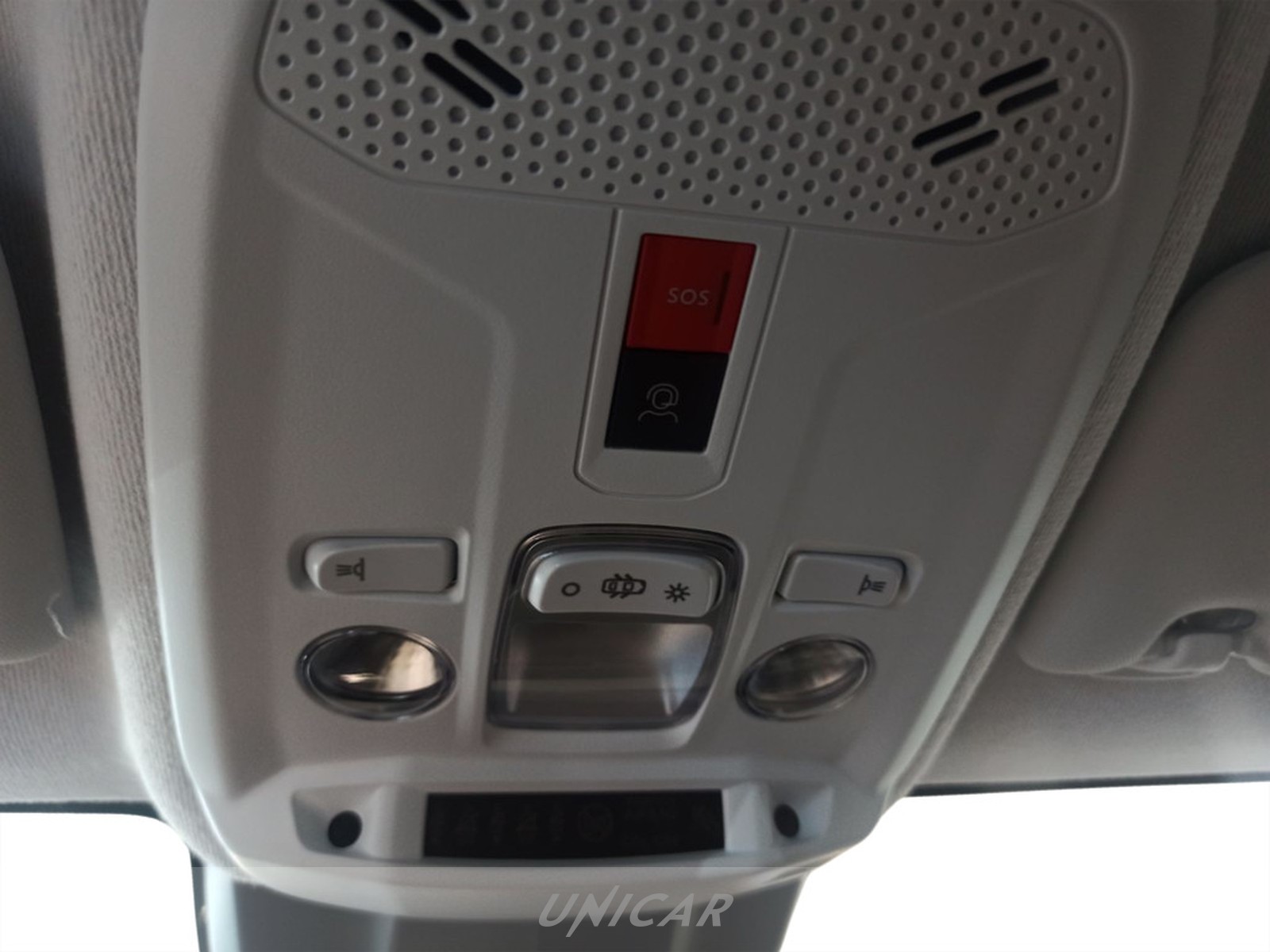 UNICAR Opel Corsa
