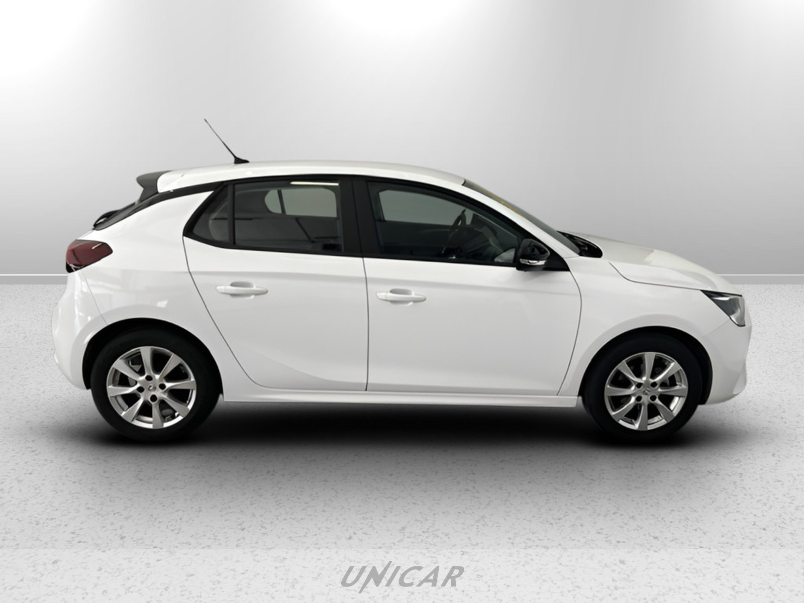 UNICAR Opel Corsa
