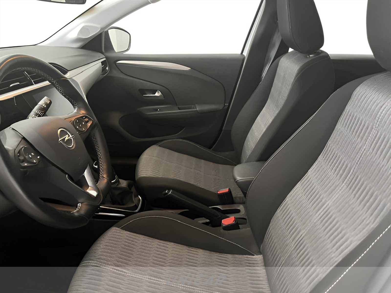 UNICAR Opel Corsa