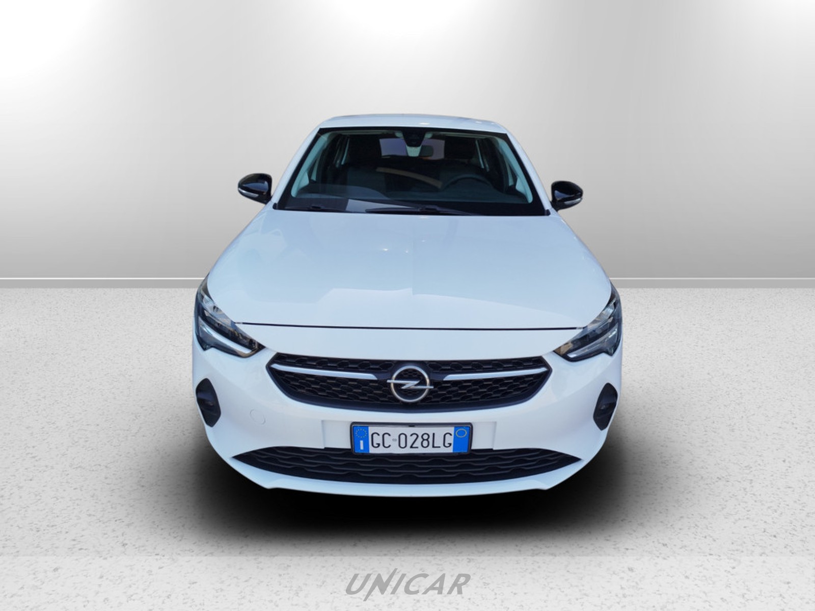 UNICAR Opel Corsa