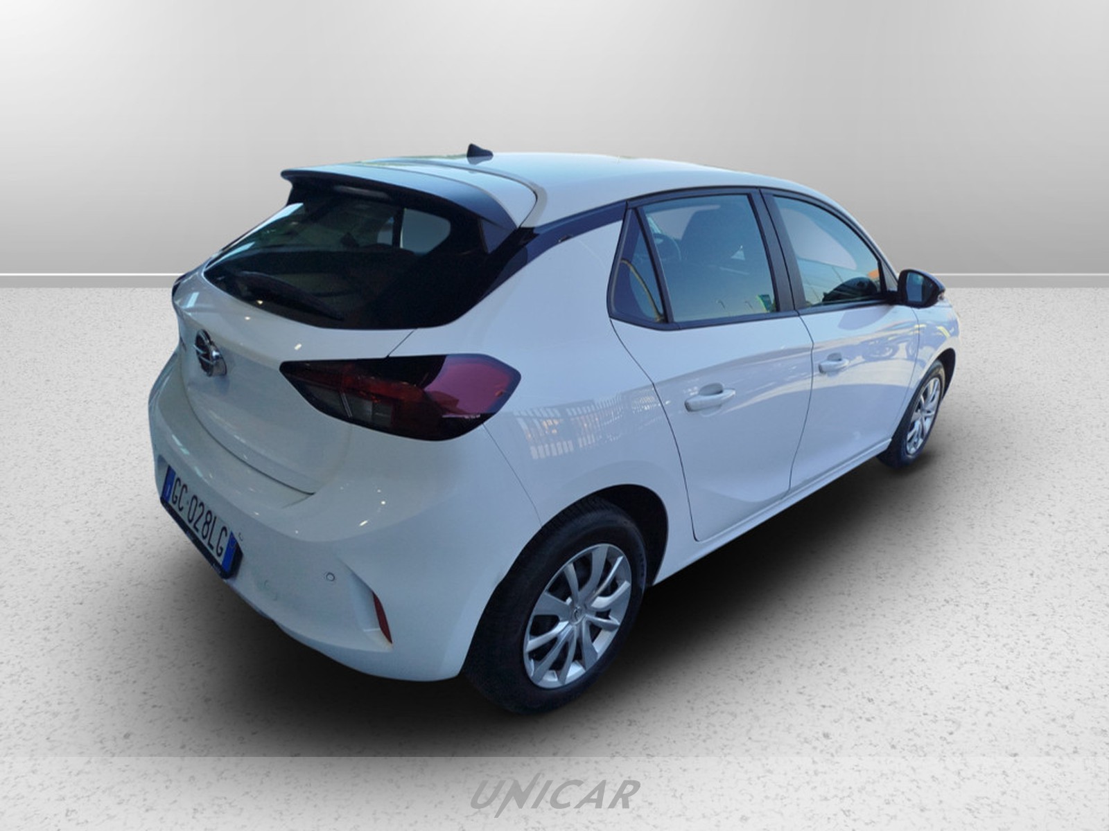 UNICAR Opel Corsa