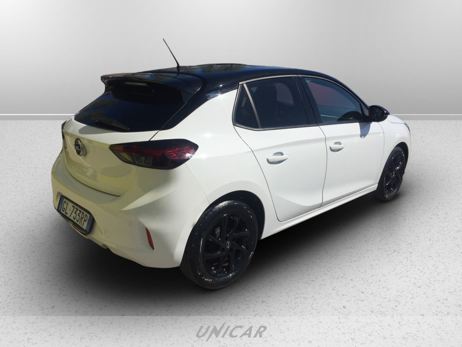 UNICAR Opel Corsa