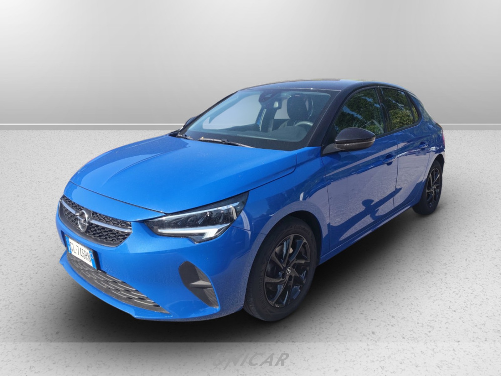 UNICAR Opel Corsa