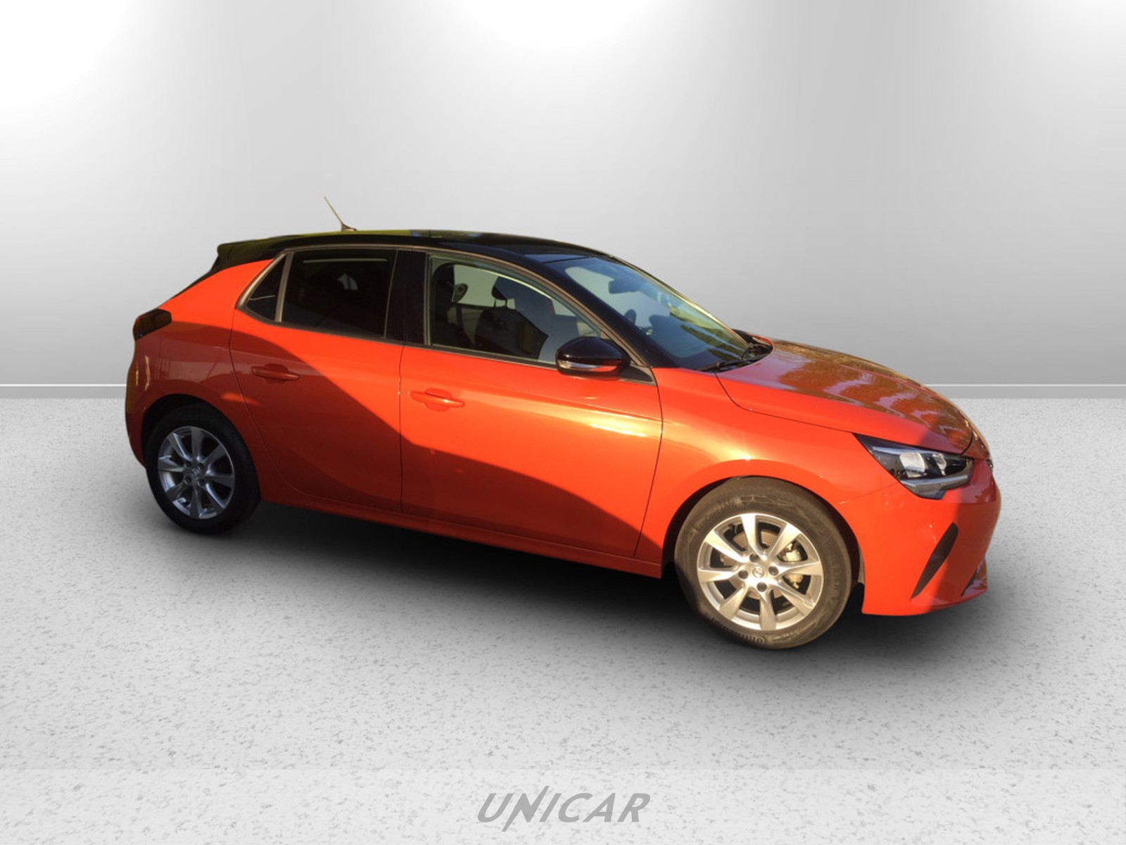 UNICAR Opel Corsa