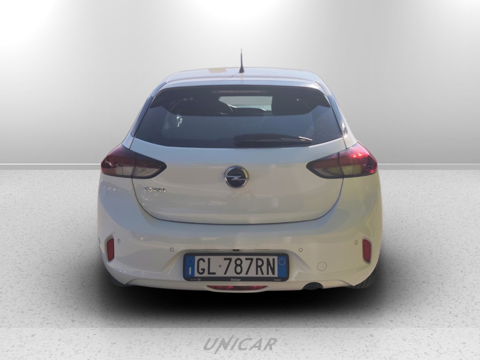 UNICAR Opel Corsa