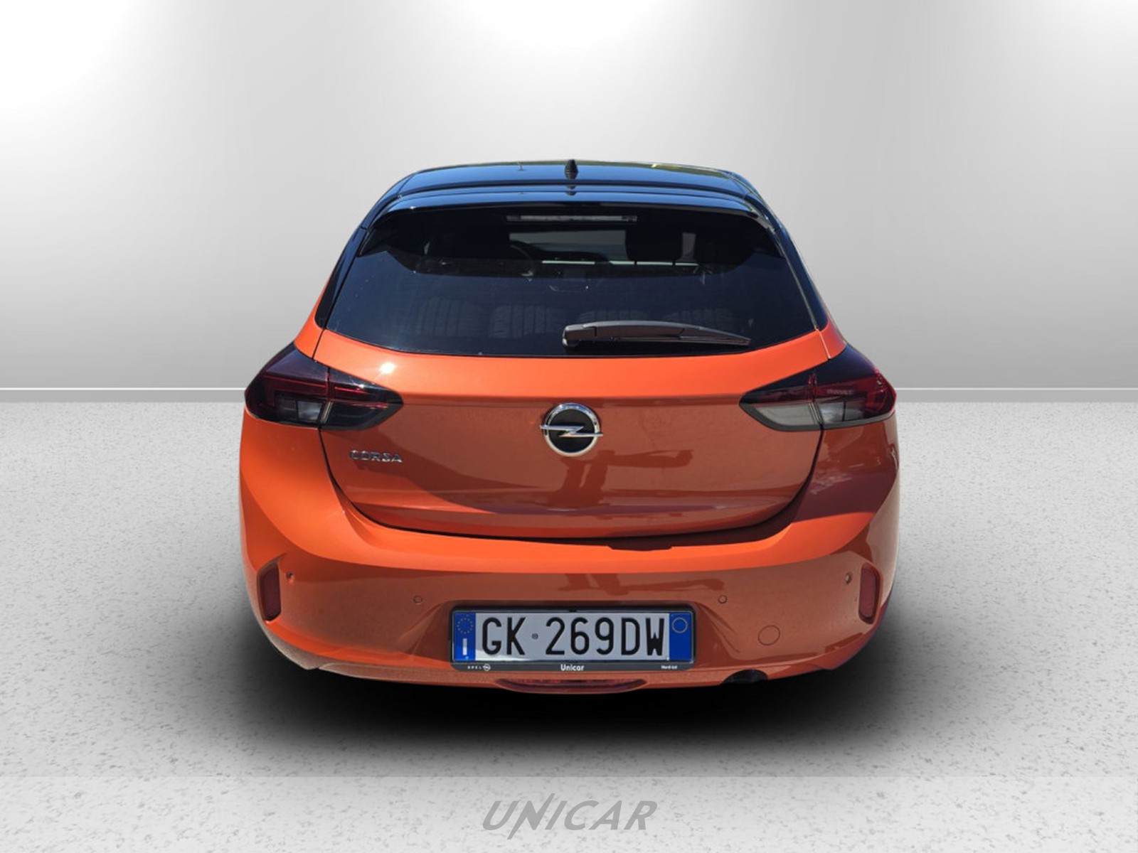 UNICAR Opel Corsa