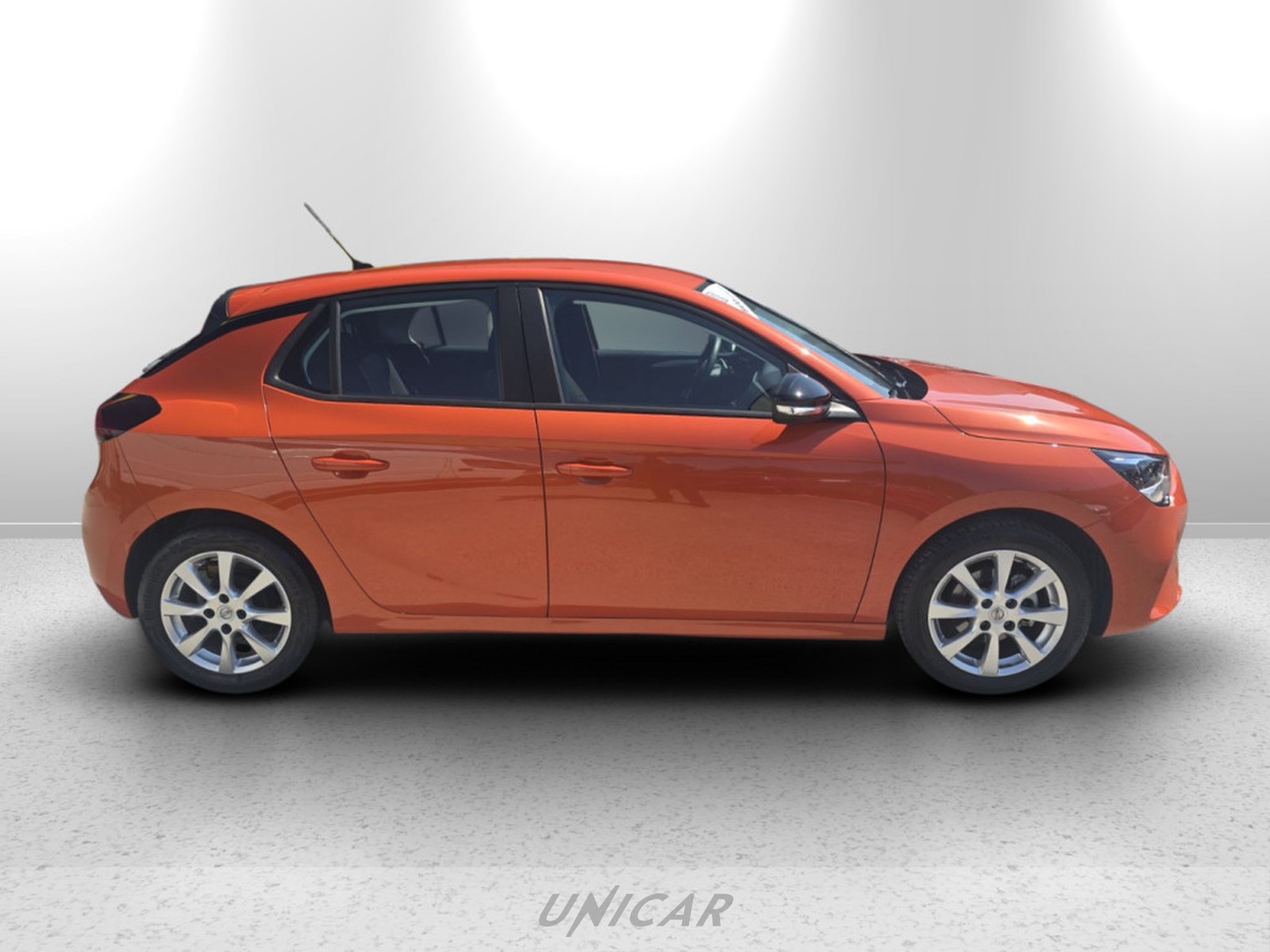 UNICAR Opel Corsa