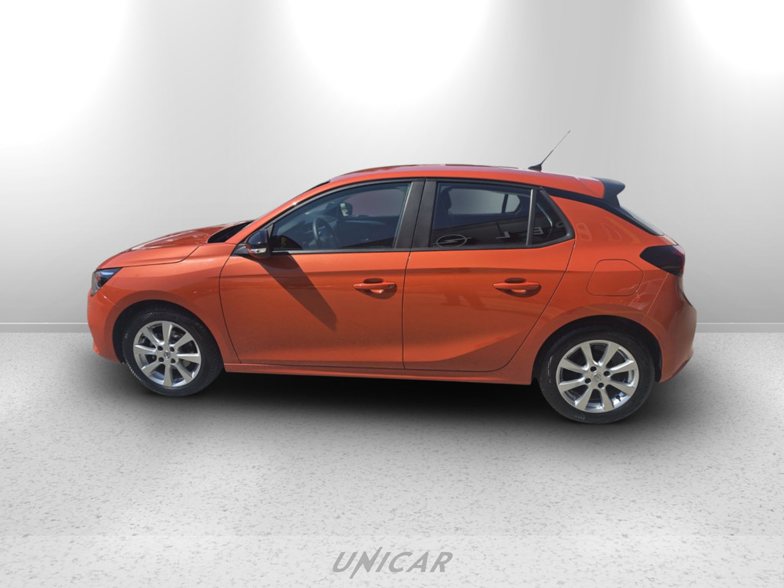 UNICAR Opel Corsa