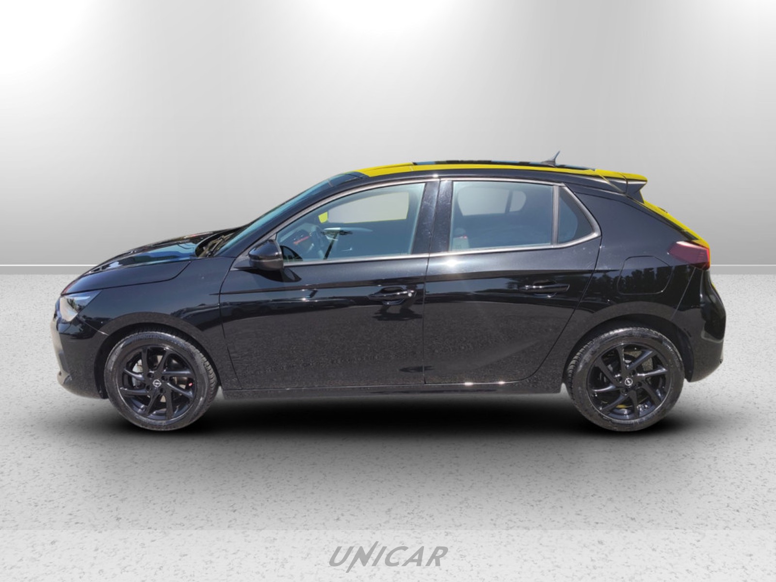 UNICAR Opel Corsa