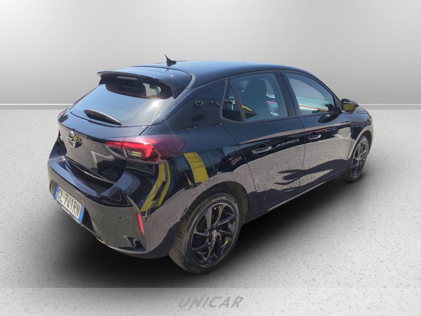 UNICAR Opel Corsa