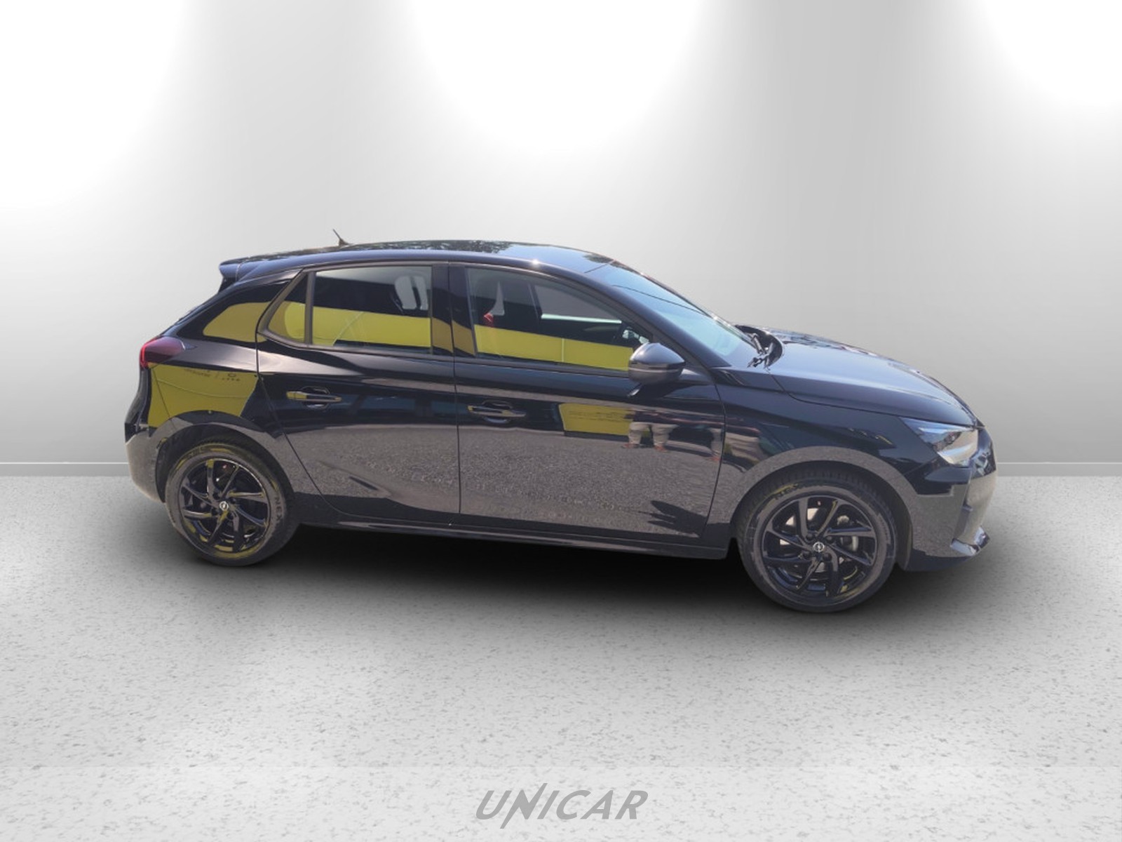 UNICAR Opel Corsa