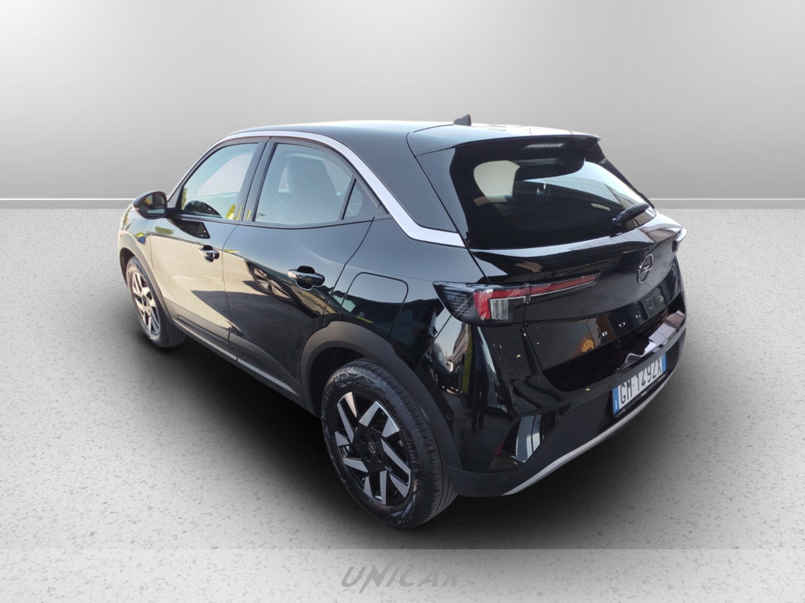 UNICAR Opel Mokka
