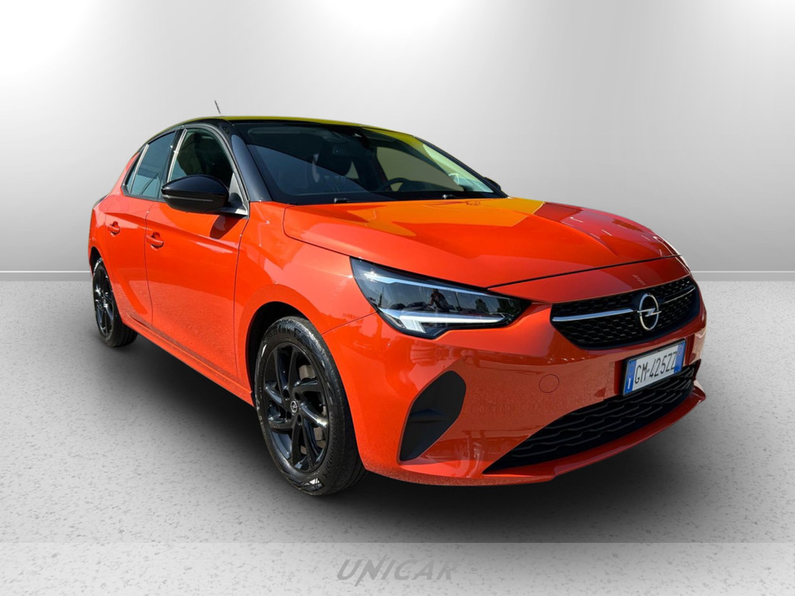 UNICAR Opel Corsa