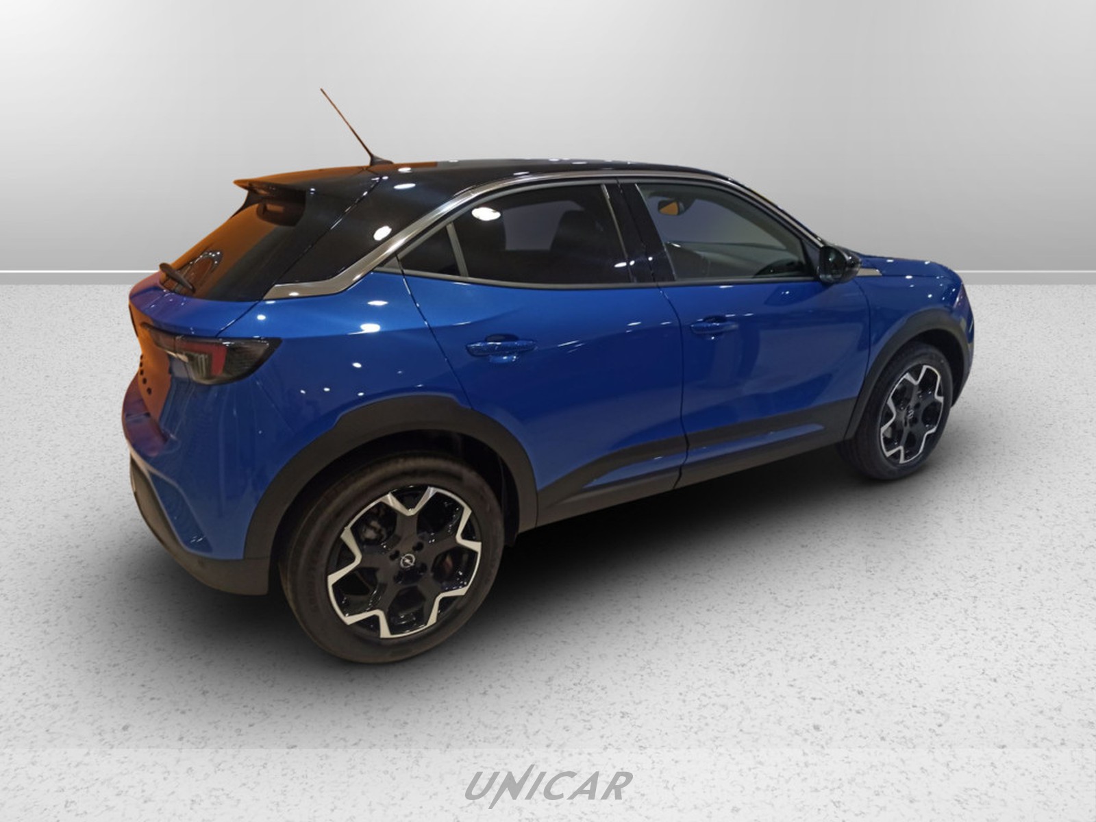 UNICAR Opel Mokka