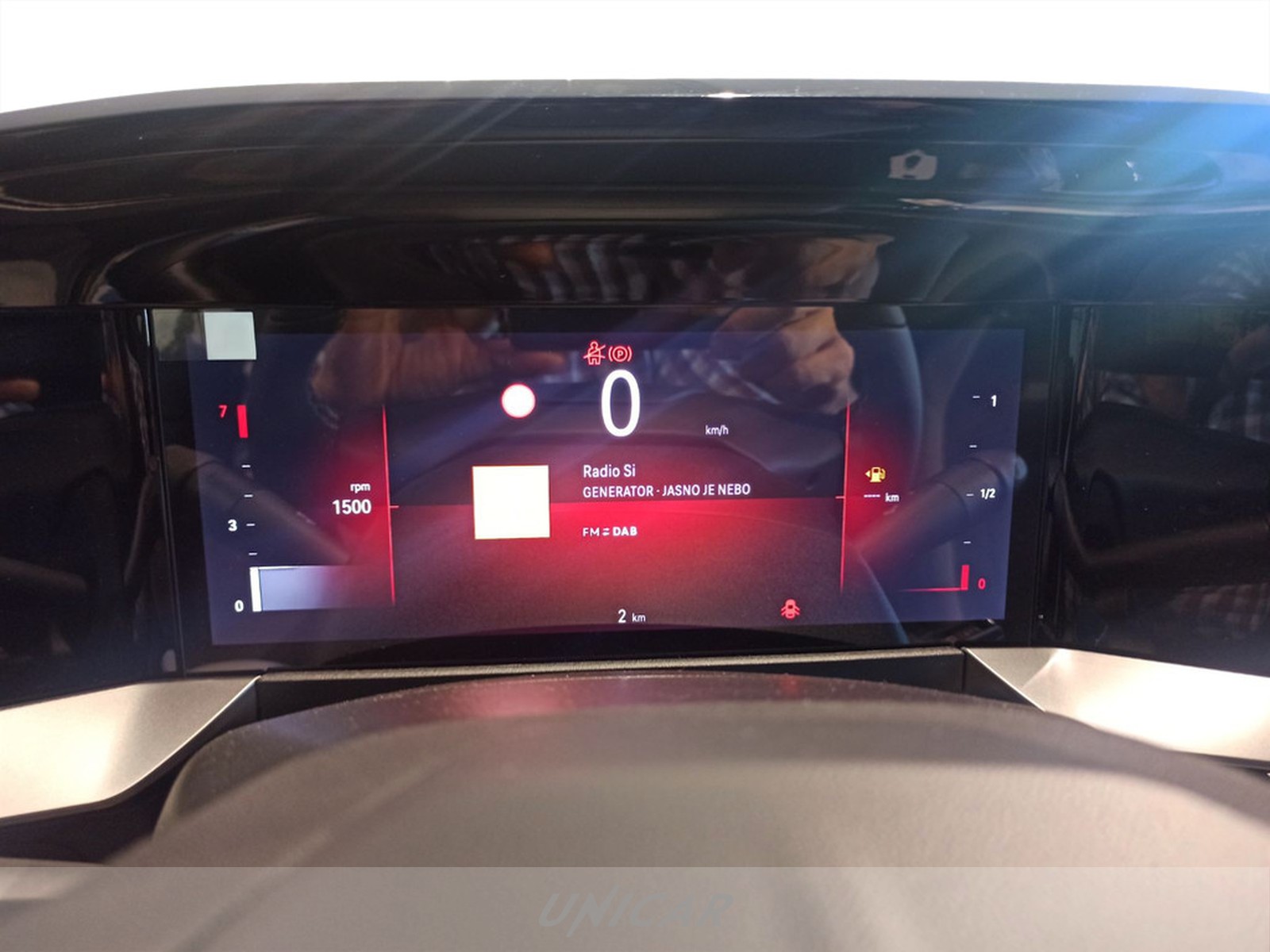UNICAR Opel Mokka