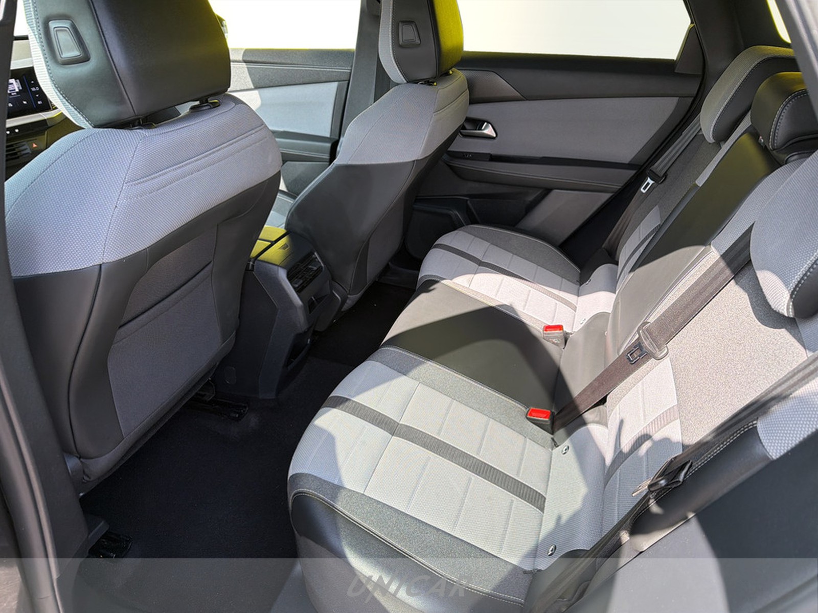 UNICAR Opel Grandland