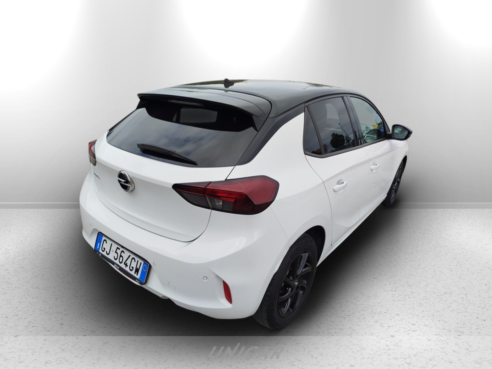 UNICAR Opel Corsa