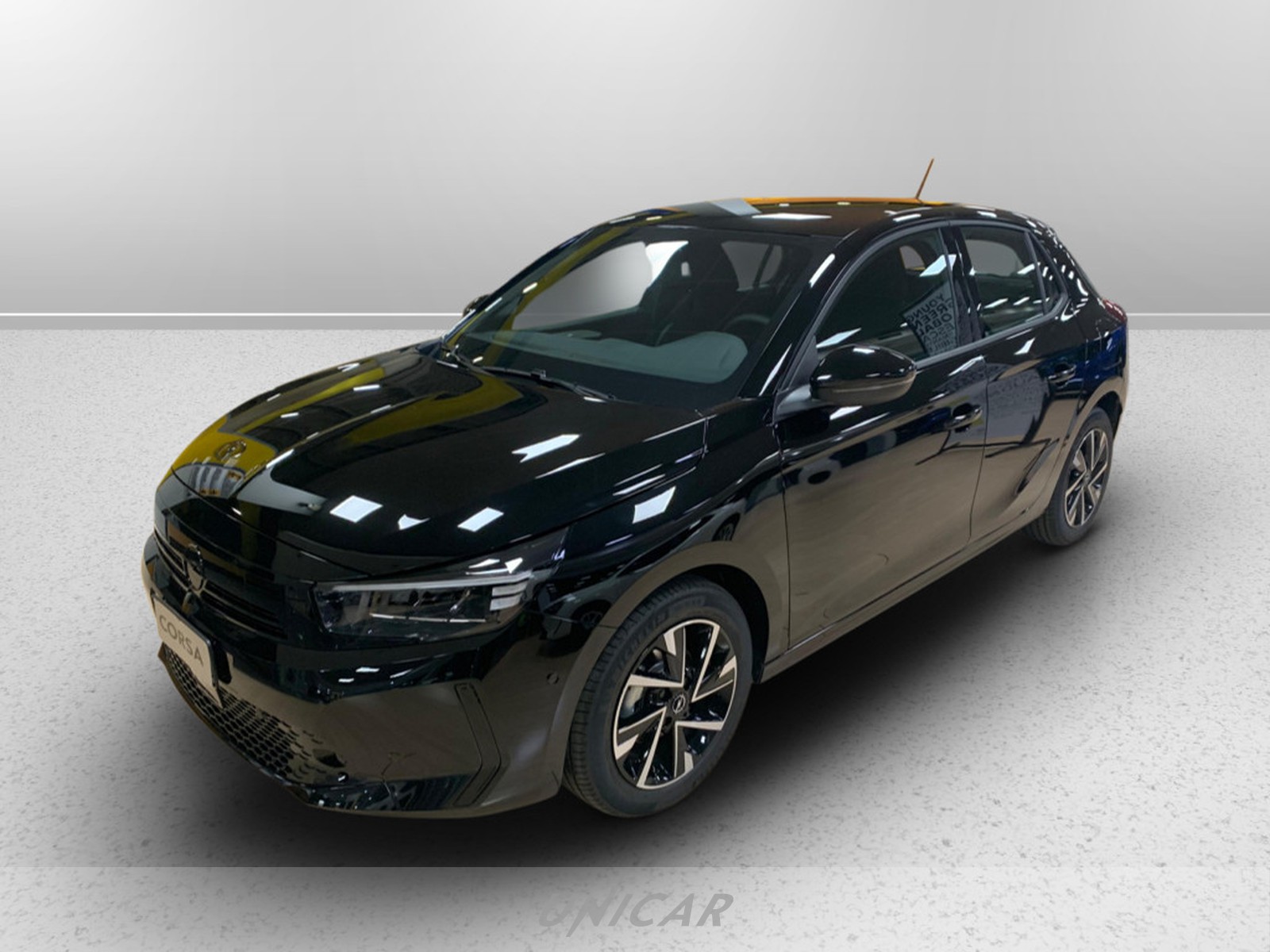UNICAR Opel Corsa