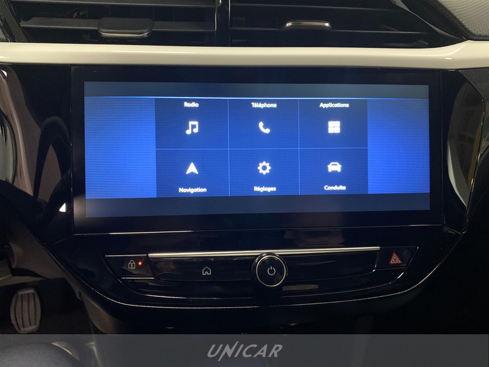 UNICAR Opel Corsa