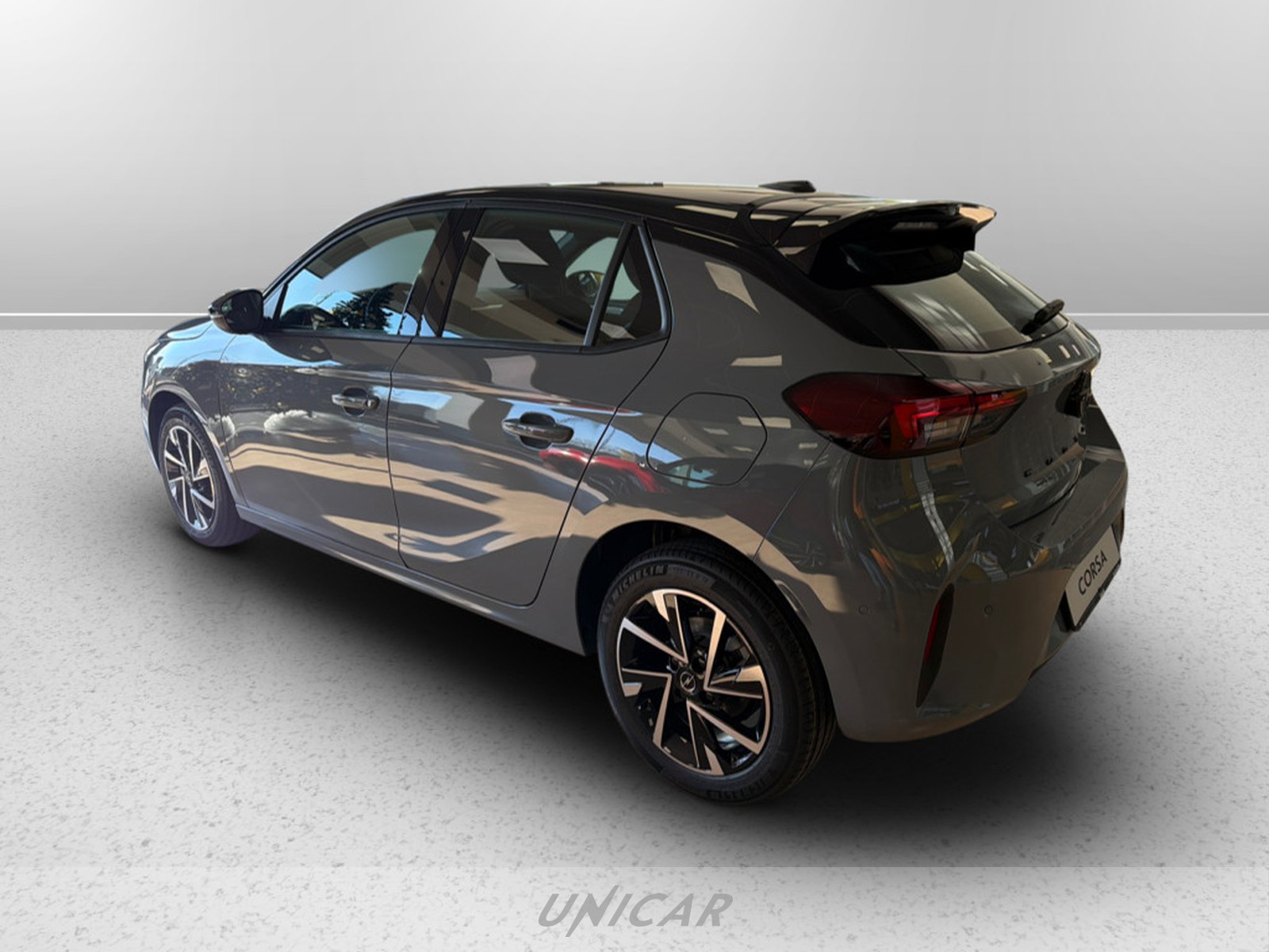 UNICAR Opel Corsa