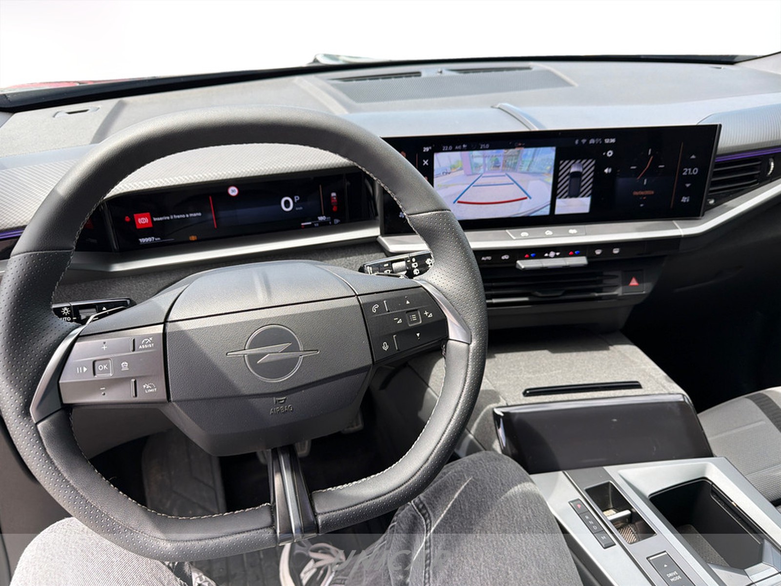 UNICAR Opel Grandland