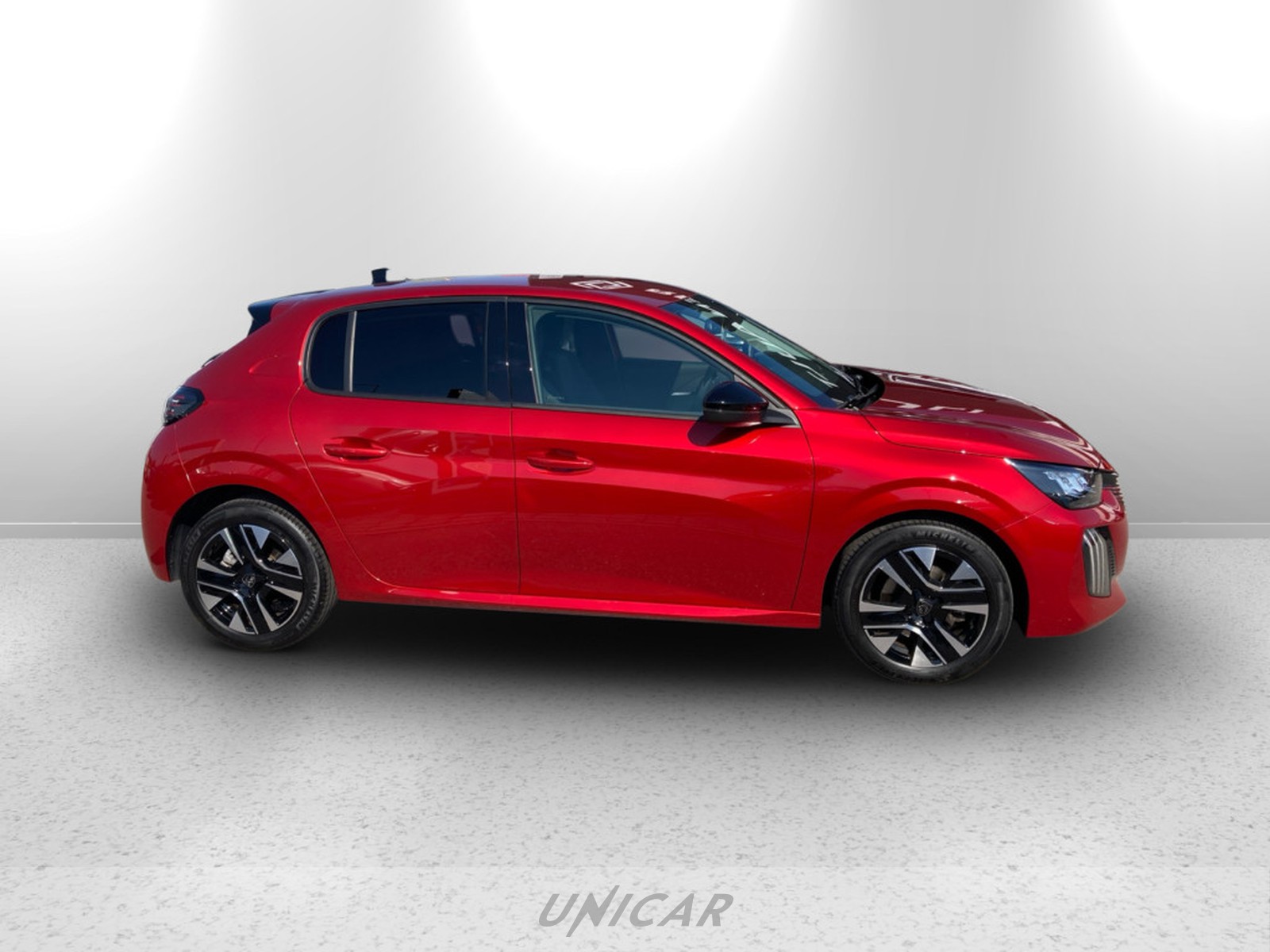 UNICAR Peugeot 208