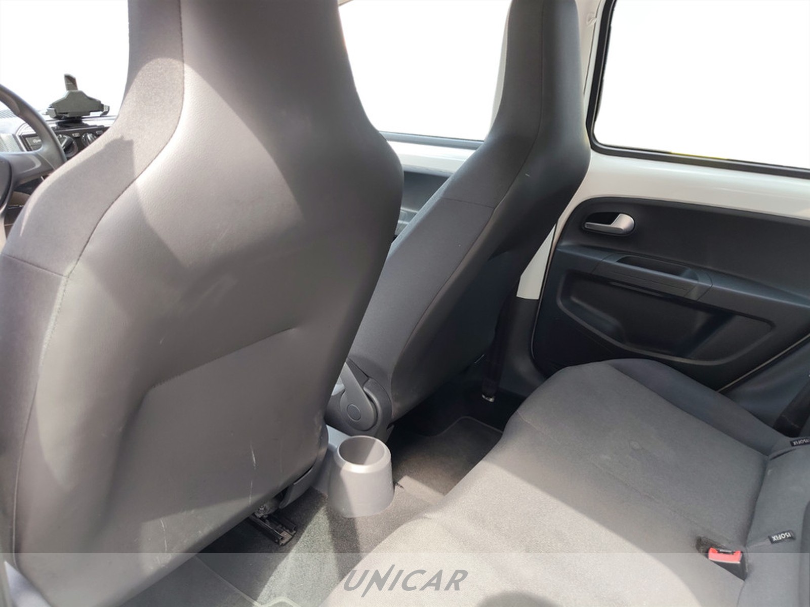 UNICAR Volkswagen up!