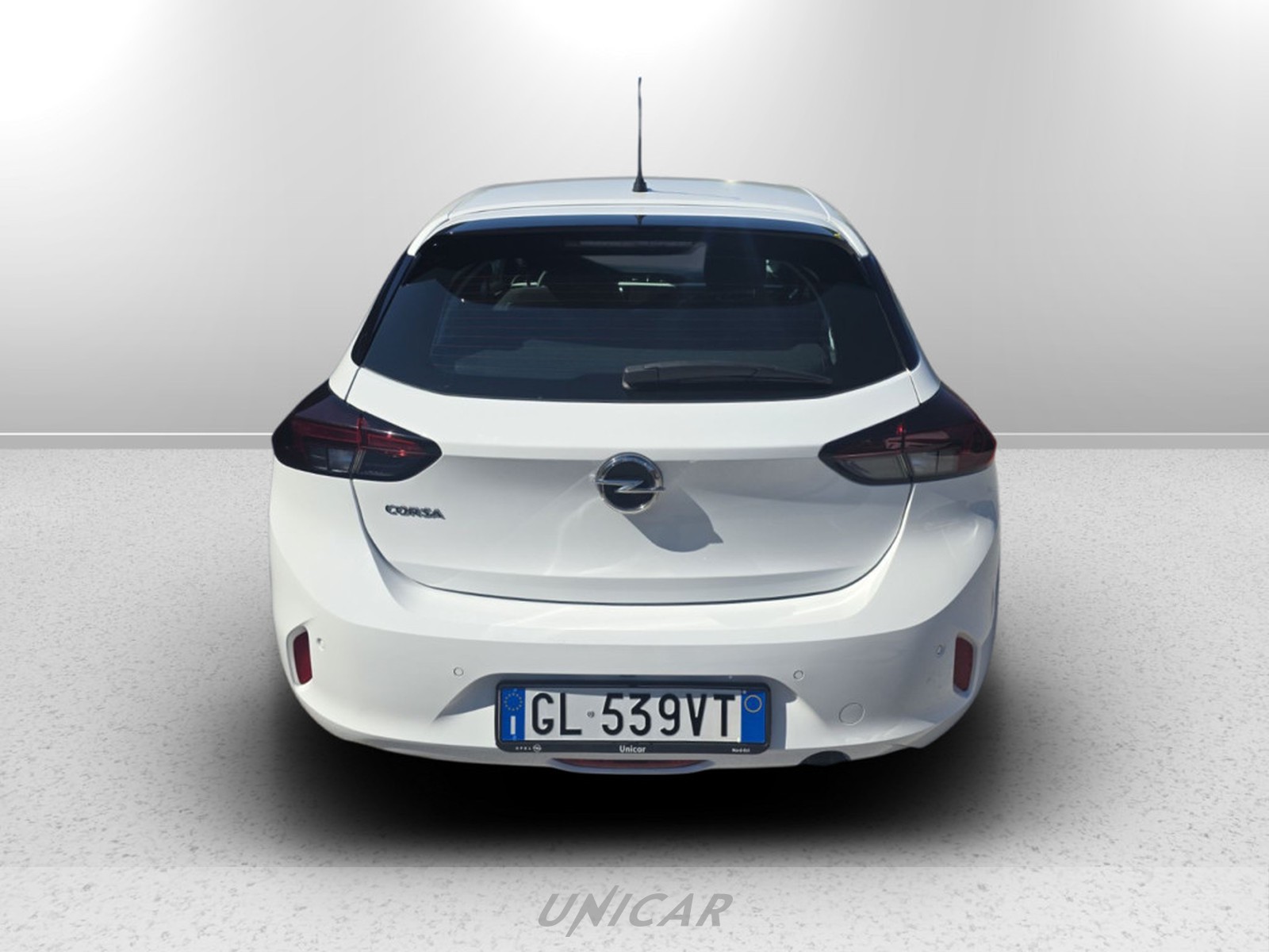 UNICAR Opel Corsa