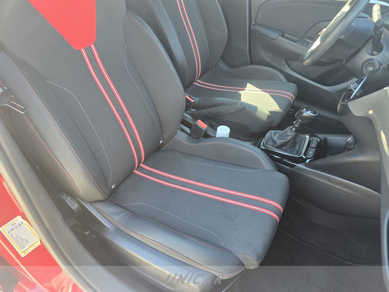 UNICAR Opel Corsa