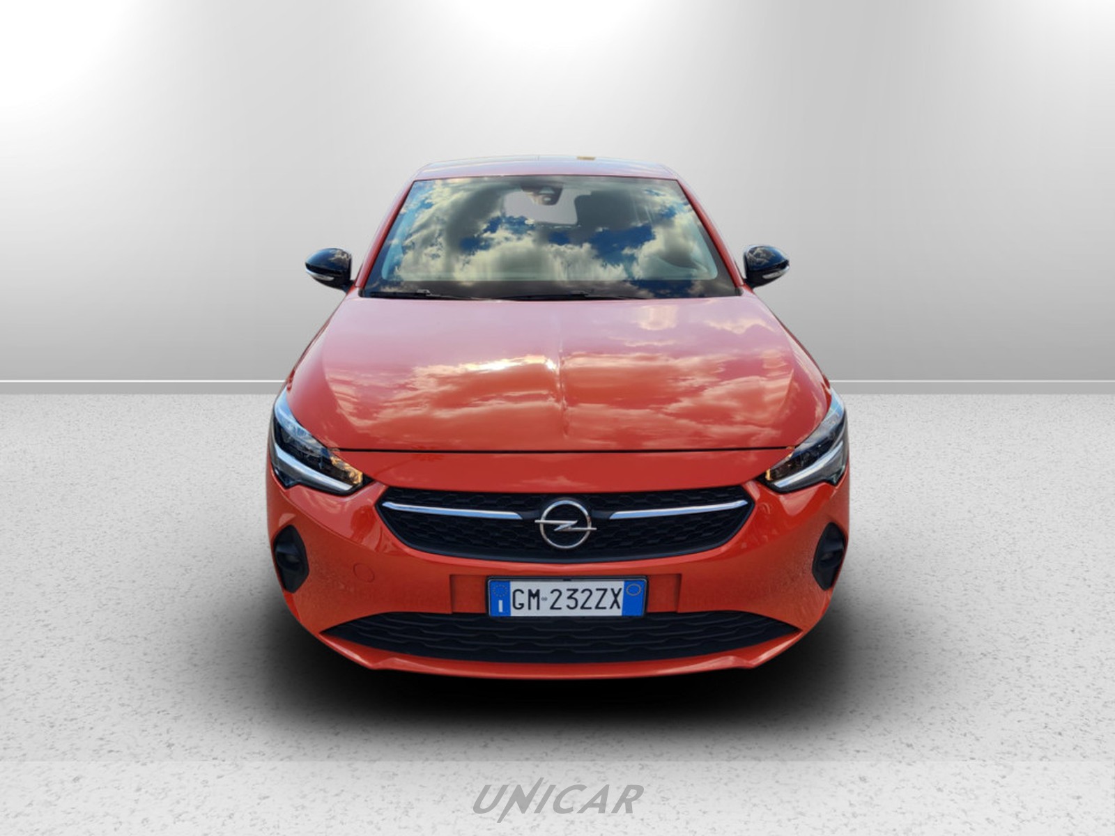 UNICAR Opel Corsa