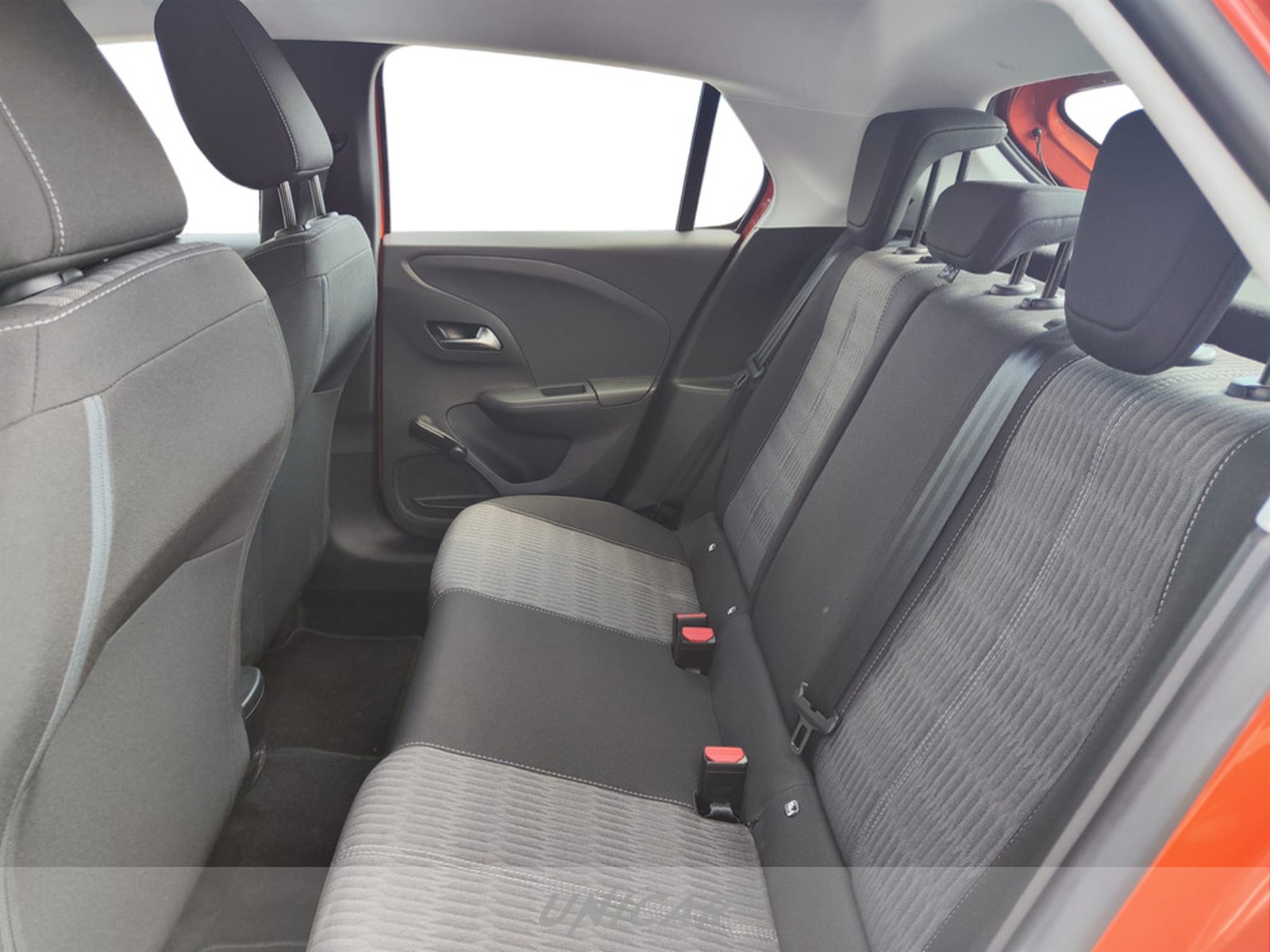 UNICAR Opel Corsa