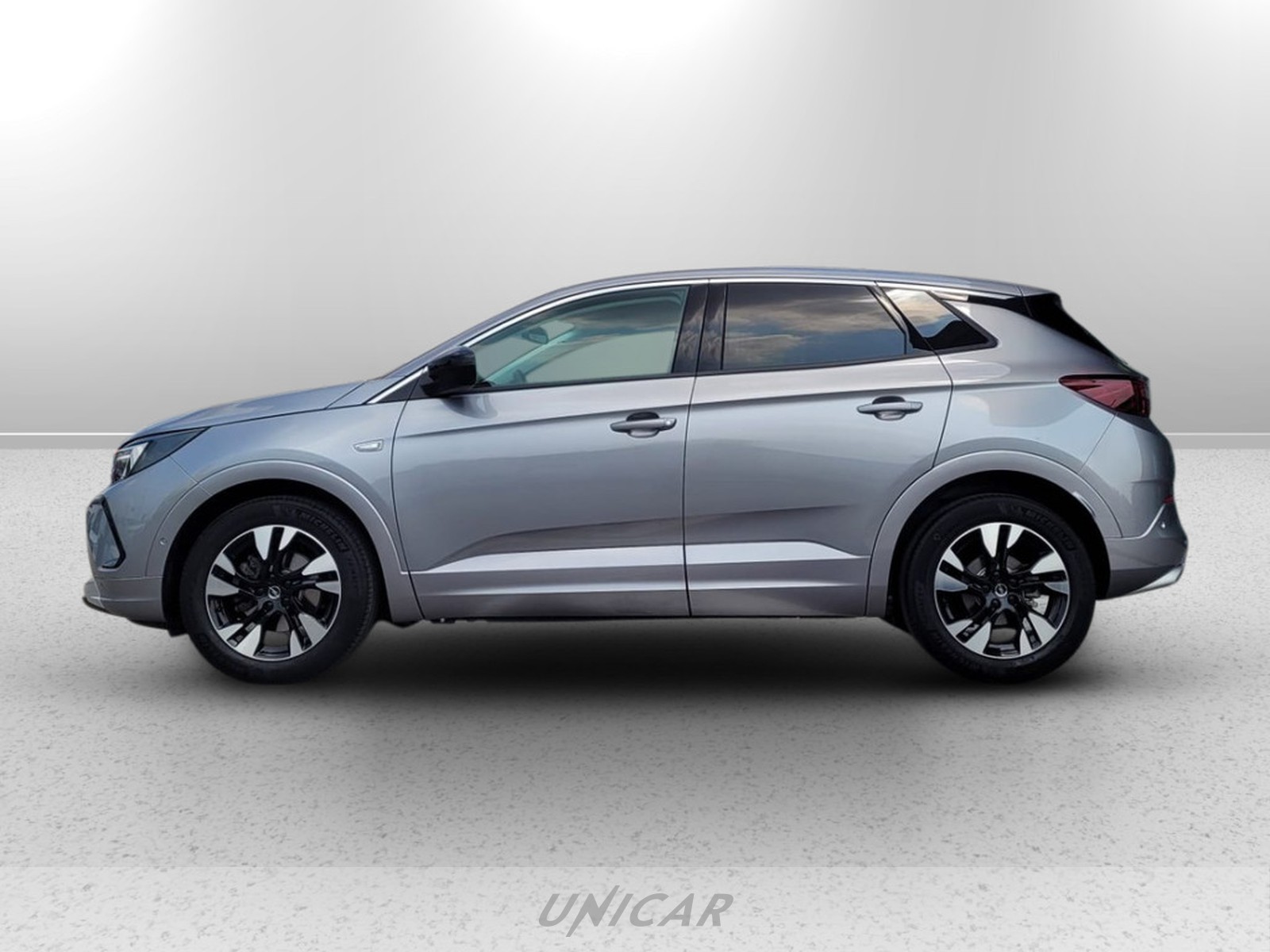UNICAR Opel Grandland
